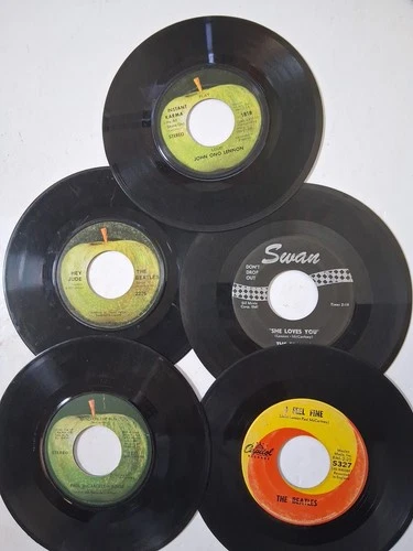 45 RPM Vinyl Records Lot of 5 Beatles, John Lennon, Paul McCartney, Hey Jude VG