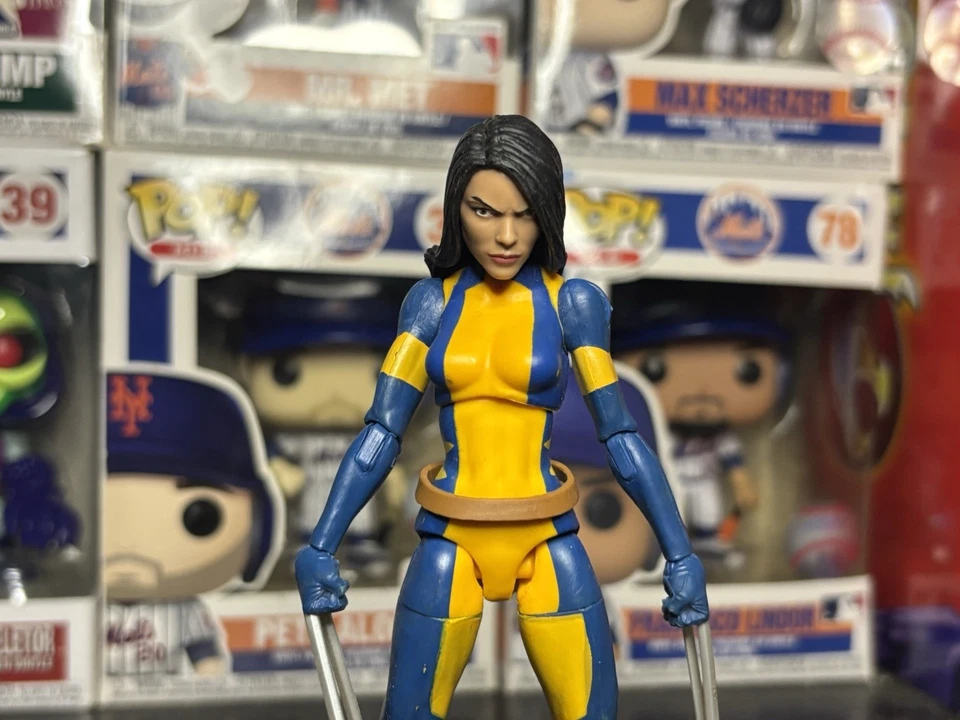 Экшн-фигурка Marvel Legends Sauron Wave - Wolverine / X-23 / Laura Kinney - J1 - Изображение 2 из 4