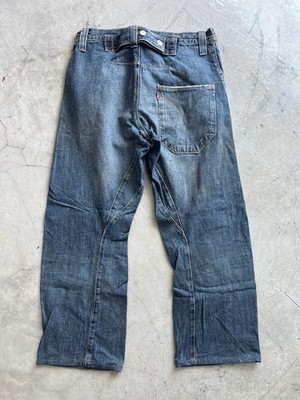 Vintage Levis Engineered Twisted Jeans Buckle Back Tag W32 Actual