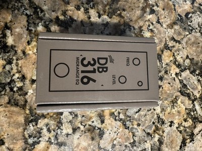 Aguilar DB 316 Midrange EQ Pedal