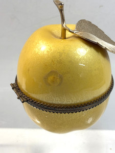 Evans Yellow Apple  Enameled Lighter Large Size