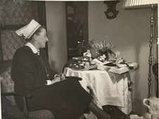✚ Foto Rotkreuzschwester Schwesternschaft Weihnachten 1954 schönes Motiv 12x9