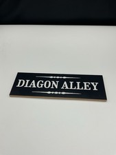Harry Potter Diagon Alley Wooden Sign rare 