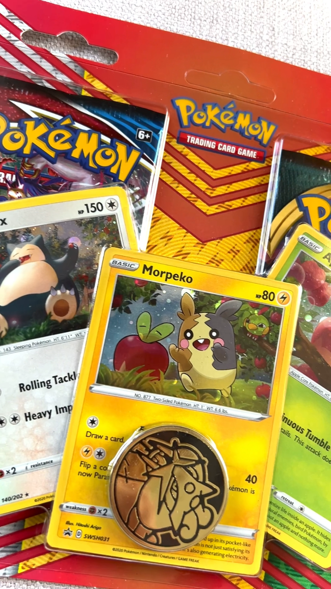 Pokémon TCG: Snorlax, Morpeko & Applin Cards with 2 Booster Packs
