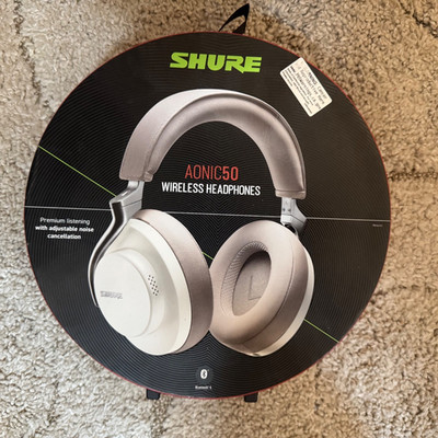 Shure Aonic 50 Gen 1 White Over-Ear Headphones With Case and Cables