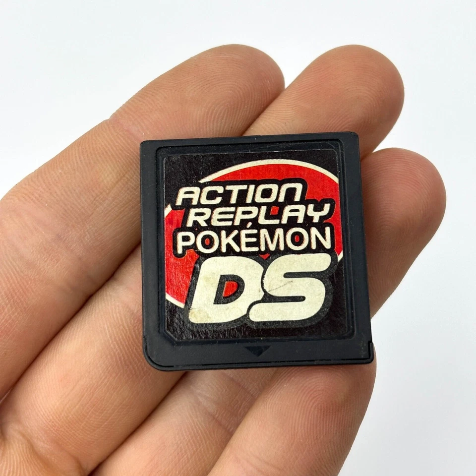Pokemon Action Replay DS Ultimate Cheats - Nintendo DS (Oro, Plata, Diamante...) Foto 2 de 4