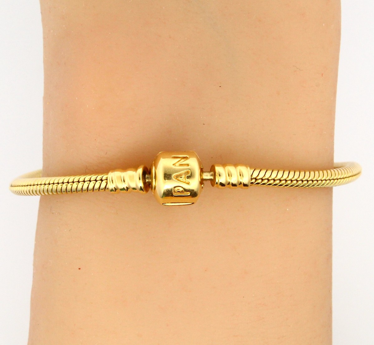 アクセサリー Pandora Moments Snake Chain Bracelet17cm Amazon.com: PANDORA Moments Snake Chain Slider Bracelet