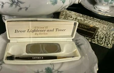 VINTAGE  ULTIMA II REVLON BROW LIGHTENER & TONER  COMPACT SILVER-GREY NEW