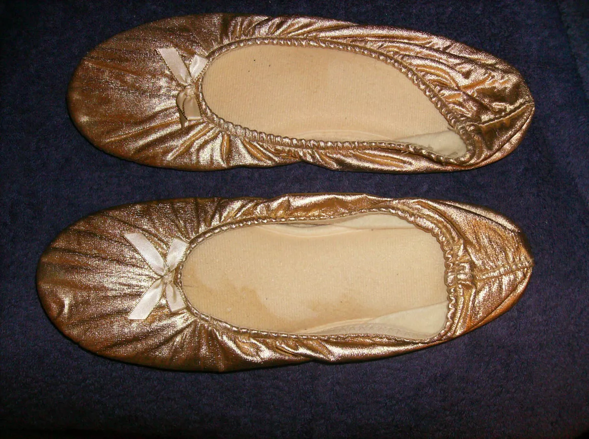 ISOTONER GOLD METALLIC Washable BALLERINA SLIPPERS SZ XL 9 1 2 10