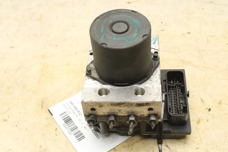 Módulo de control de bomba de freno antibloqueo ABS Mercedes-Benz E350 4Matic 3,5 L AWD 10-14 Foto 3 de 4