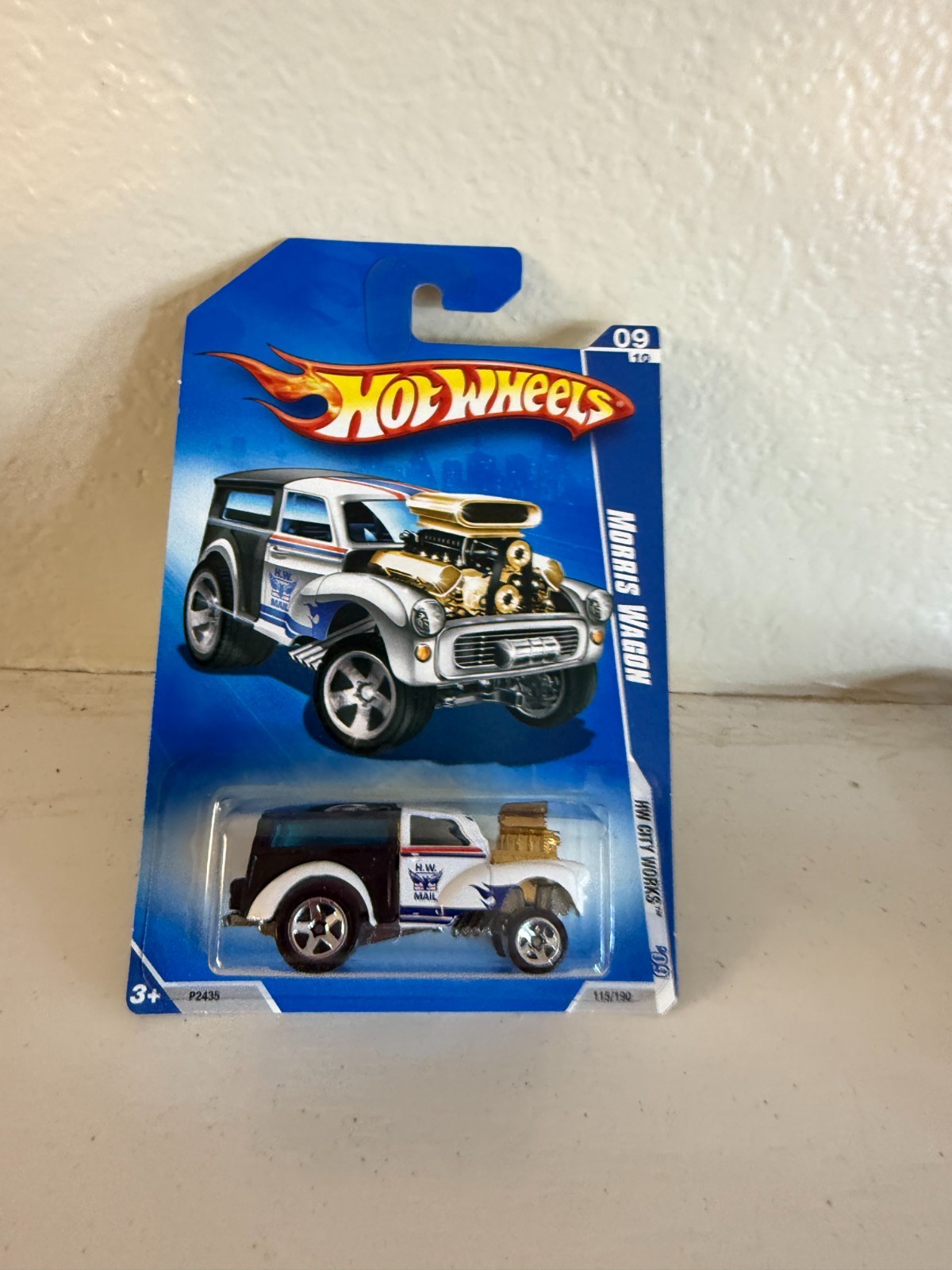 Hot Wheels Morris Wagon 2009 HW City Works #9/10 C16