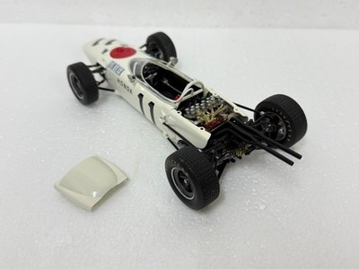 Ebbro Honda RA272 F1 1965 Mexico #11 GINTHER 1:20 scale model car