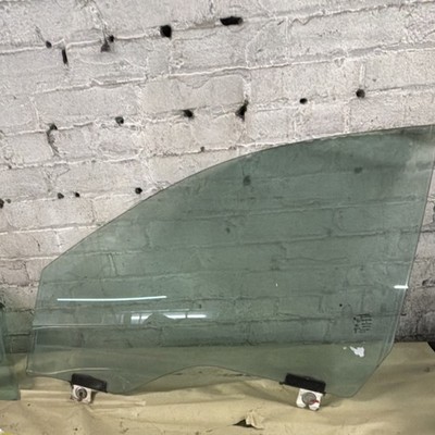 Glass Window For A Honda Odyssey