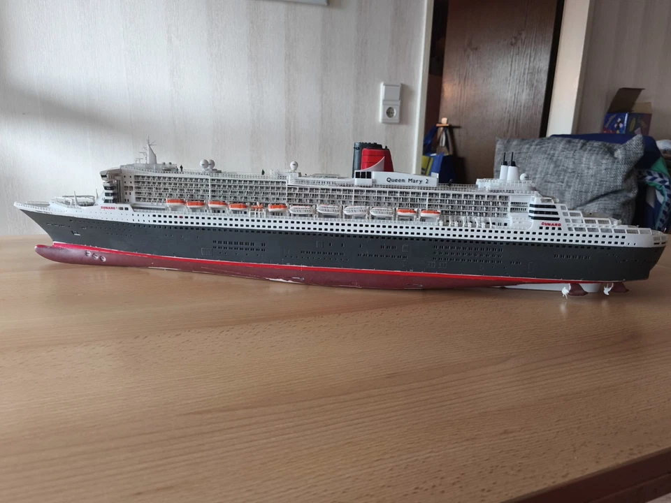 Modellschiff Queen Mary 2 – Maßstab 1:400 - Bild 3 von 4