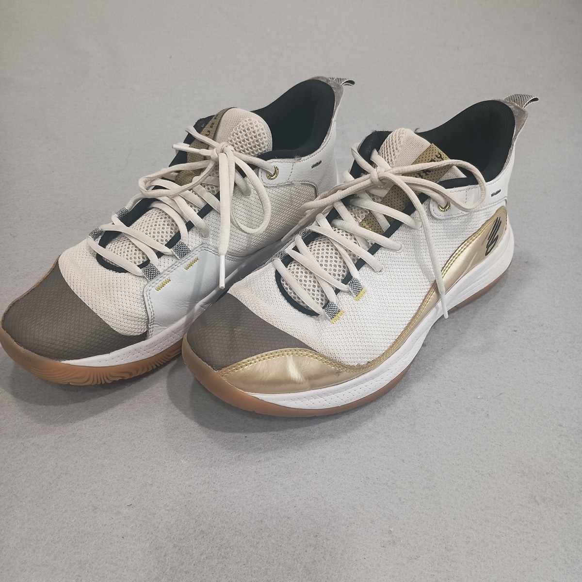 Under Armour Curry 3Z5 Basketball Shoes Size 110 Stephen Curry