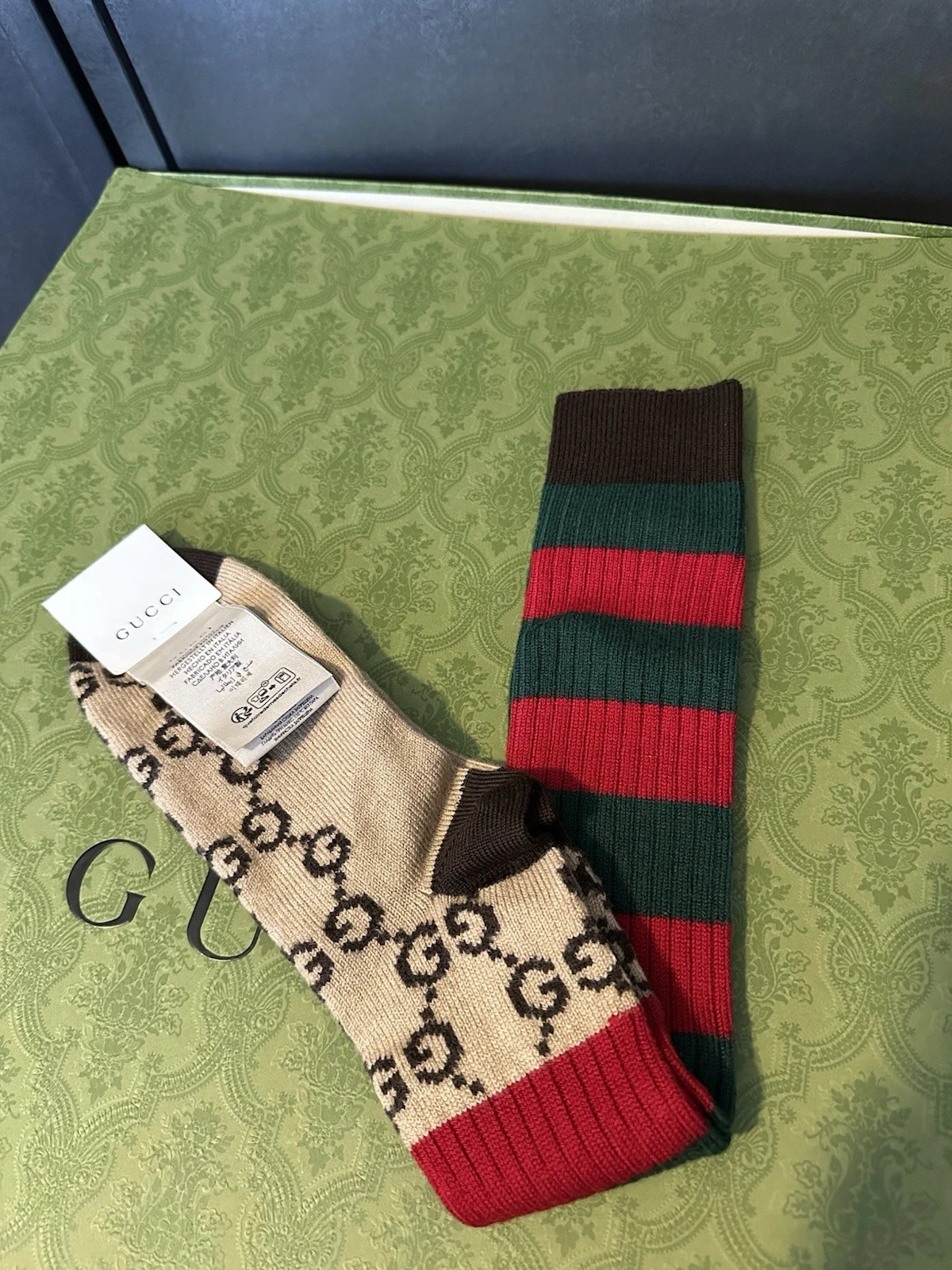 Chaussettes rayées marron Gucci Supreme GG taille S