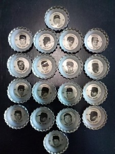1967 Coke Baseball Bottle Cap New York Yankees Complete set 11-TAB-6-FRESCA
