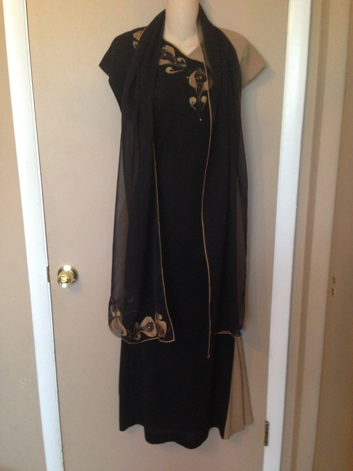 Picture 1 of 5