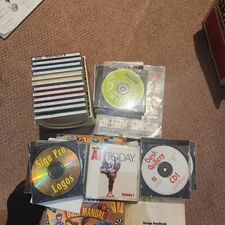 Clip Art collection - 27 cds - over 200,000 images for graphic artists