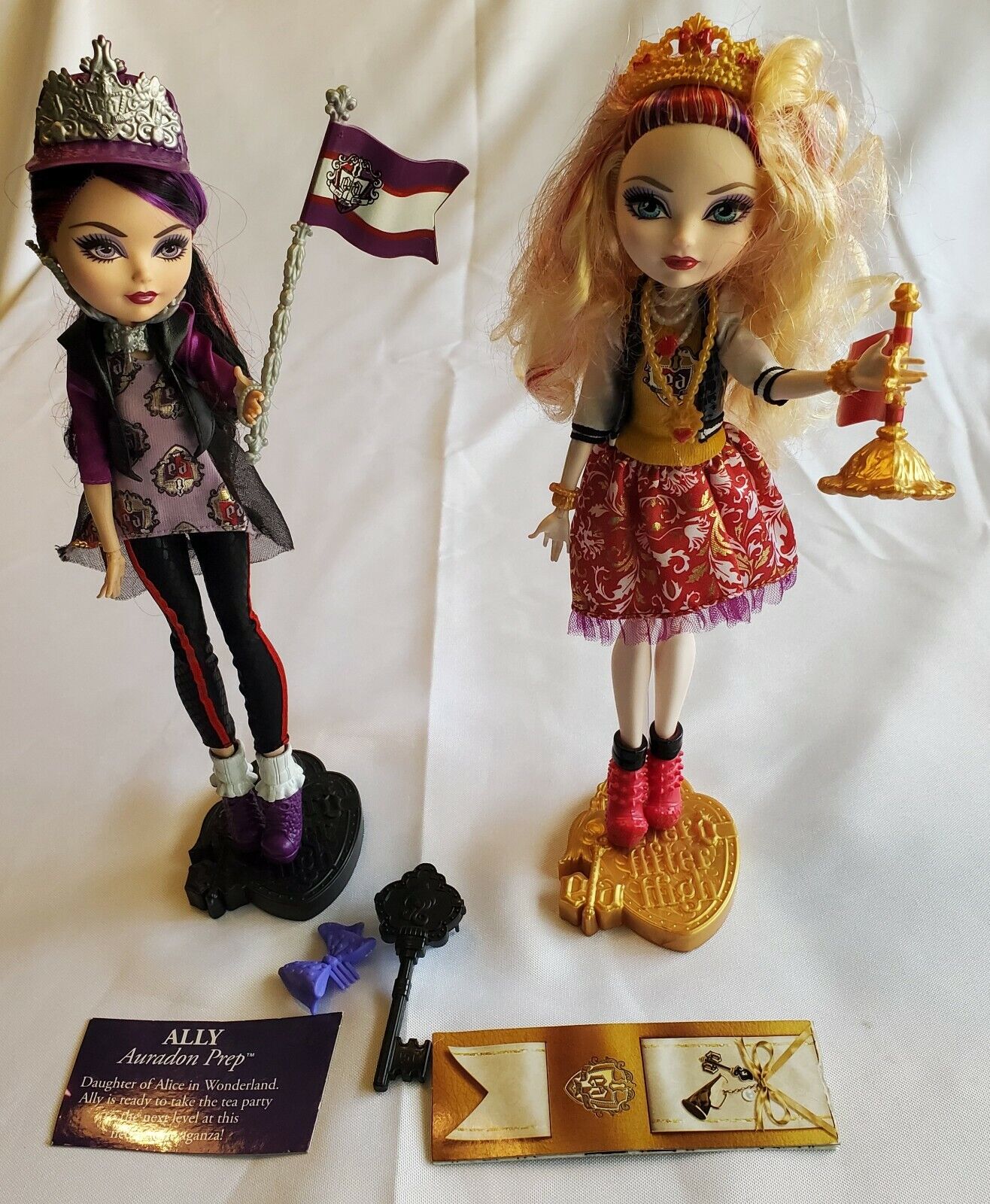 Ever After High School Spirit Apple White and Raven Queen Doll  (2-Pack)(Discontinued by manufacturer) 