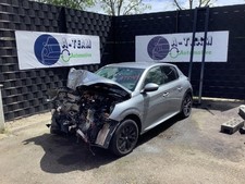 Triangle de suspension Peugeot 208