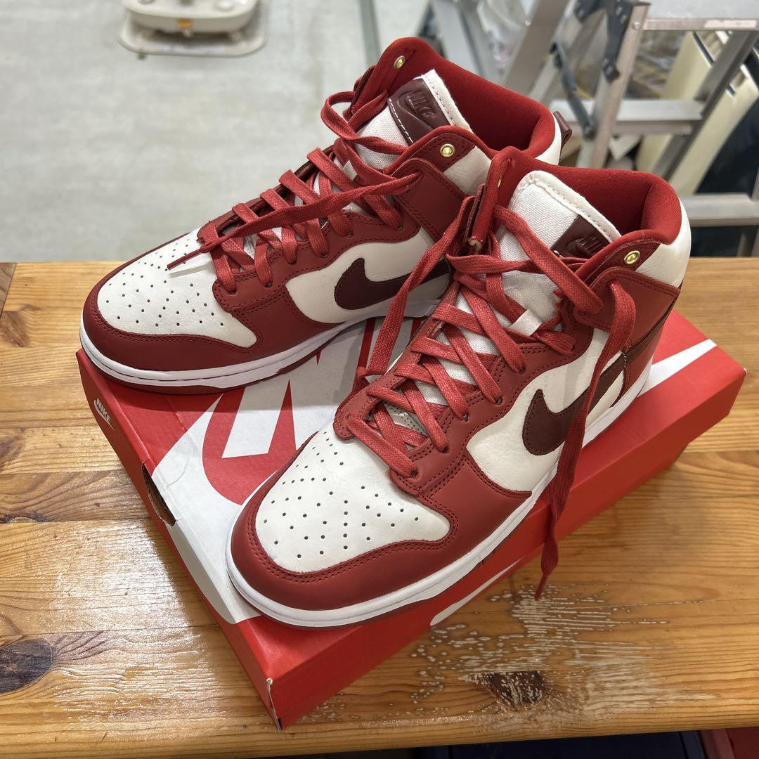 Nike Dunk High Lxx Cinnabar Size US9.5