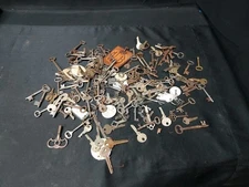 Huge Lot Antique Old Skeleton Furniture Trunk Door Cabinet Clock Safety Box Keys