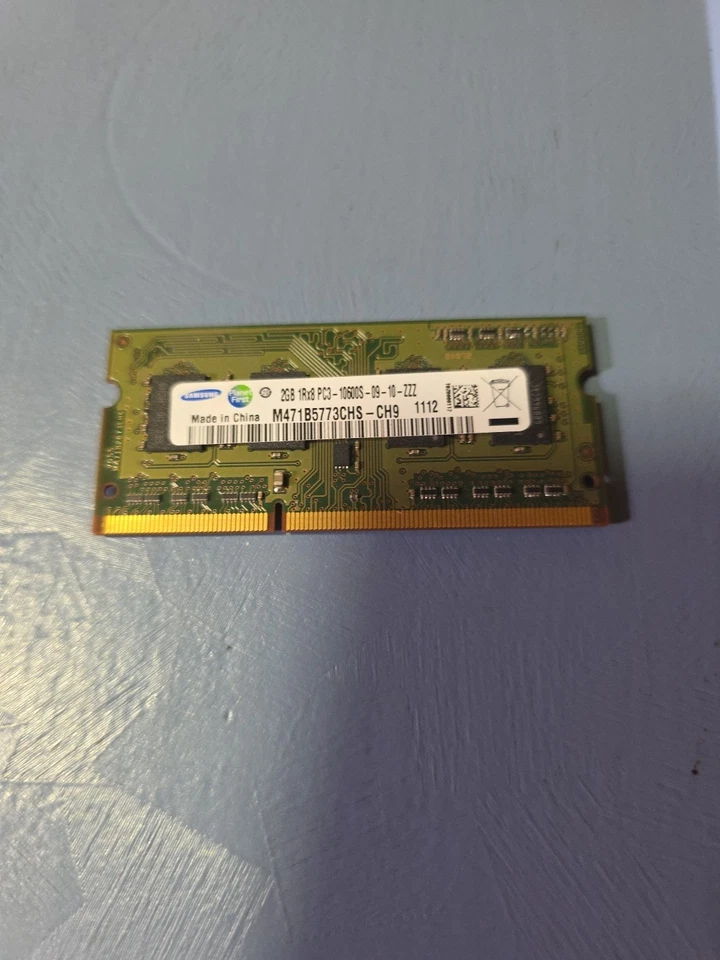 Samsung 2GB 1Rx8 10600S-09-10-777 Memory RAM DDR3 10600S 1Rx8 PC3L 10600S DIMM 1 - Image 3 of 3