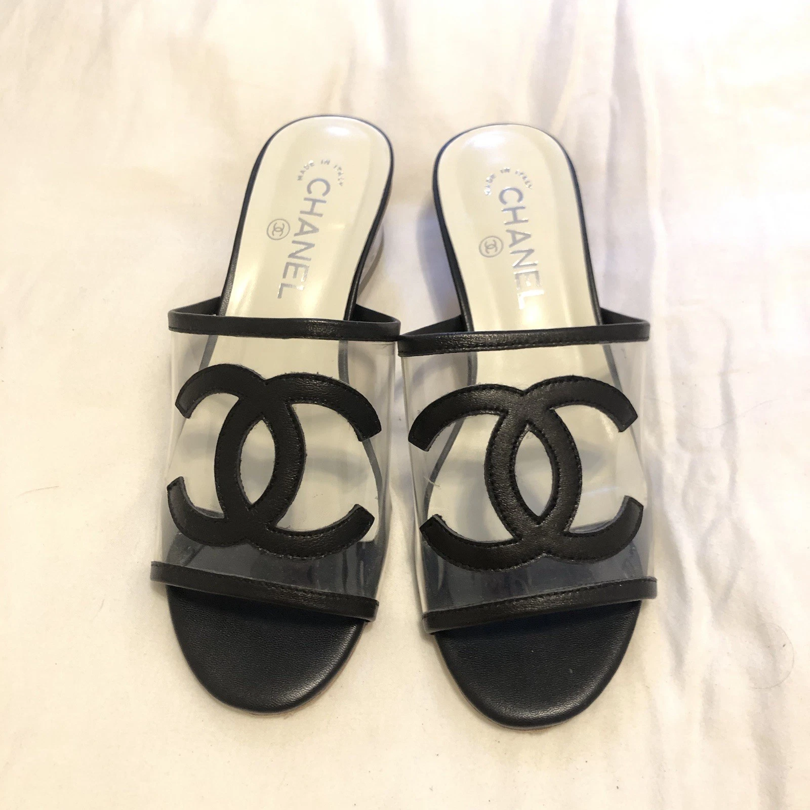 Chanel — Chanel Black lucite heel CC stitched logo Slide Sandals size 38