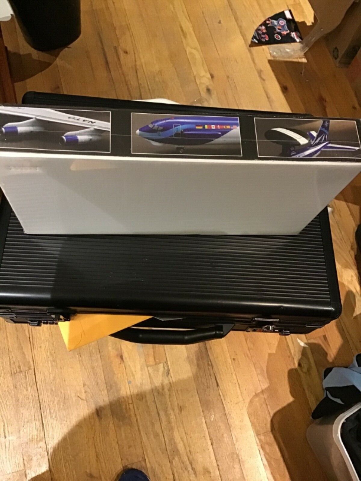 Picture 2 of 5