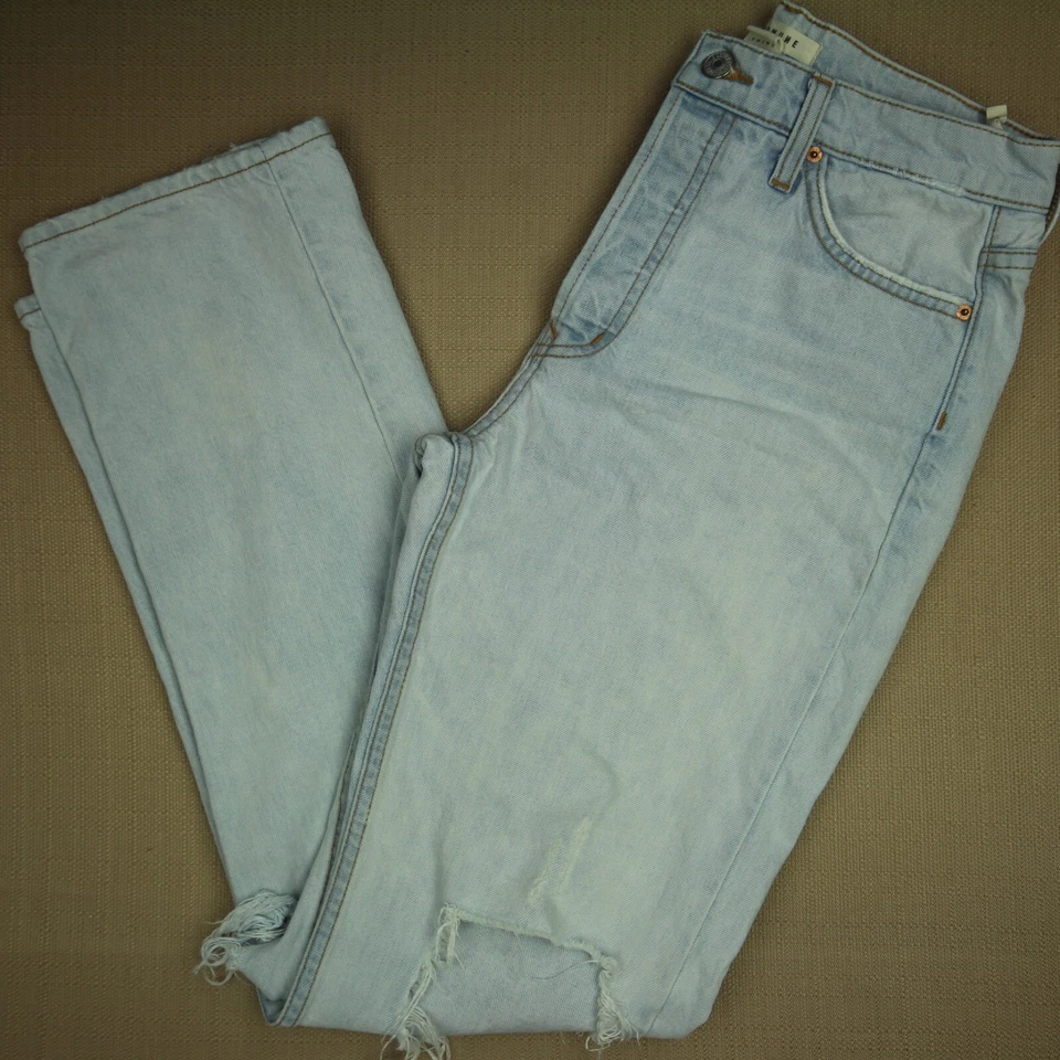Pantalones de mezclilla para mujer Comune Aberdeen Thrift calce recto talla 27 botones mosca desgastados Foto 3 de 4