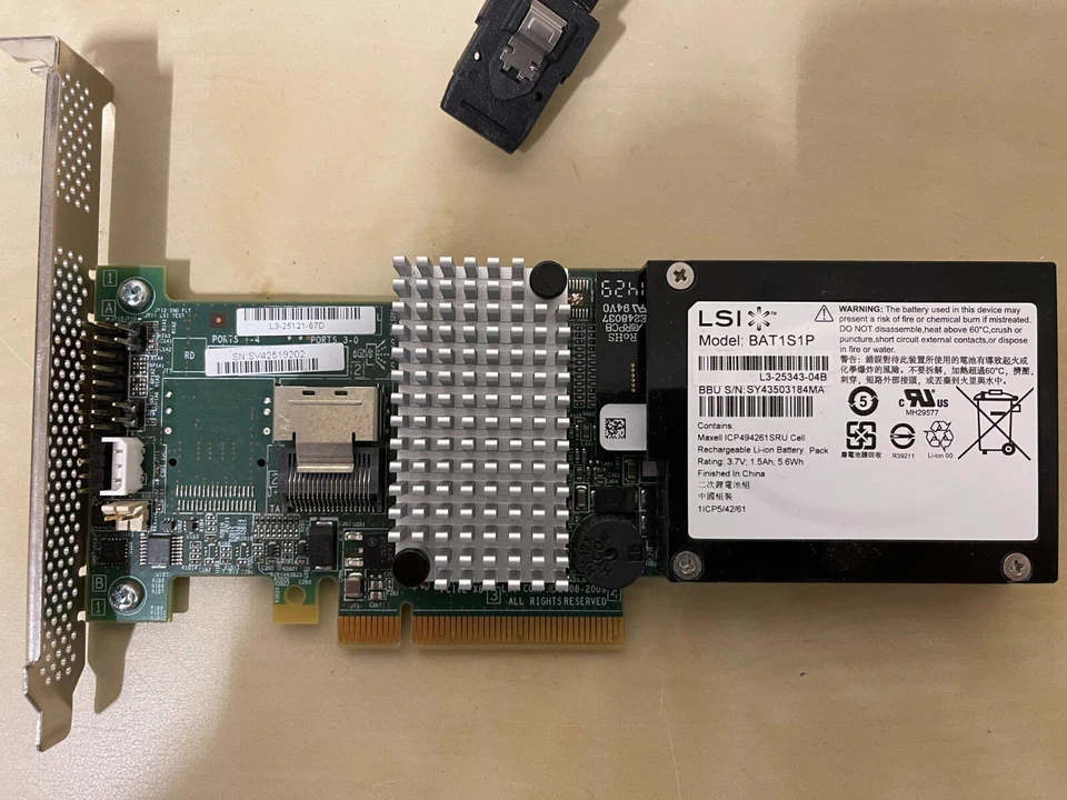 ** Intel RS2BL040 SAS / SATA RAID Controller Card w/Cable - Image 2 of 3