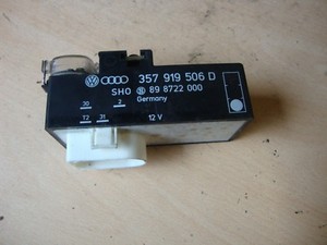 VW Golf 3 III  Diesel  Lüftersteuergerät 357919506D