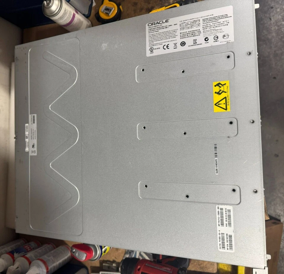 Sun Oracle 2540M2 Array 2 x 1Gb Raid 12x300Gb 7.2TB DC POWER WARRANTY - Image 3 of 4