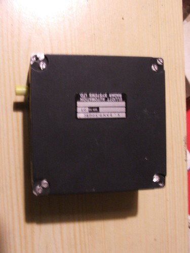 Elliott Automation Radar Systems X Band Radar Source UHF 8-12Ghz - Afbeelding 2 van 3