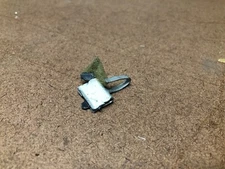 (1) ONE 95-99 CHEVY TRUCK SILVERADO  Cluster Gauge Speedo Dash Bezel Clips Clip