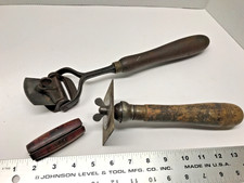 VINTAGE HOLZGRIFF SCHABER / NO.70 STANLEY BOX SCRAPER / L.S. STARRETT CO.