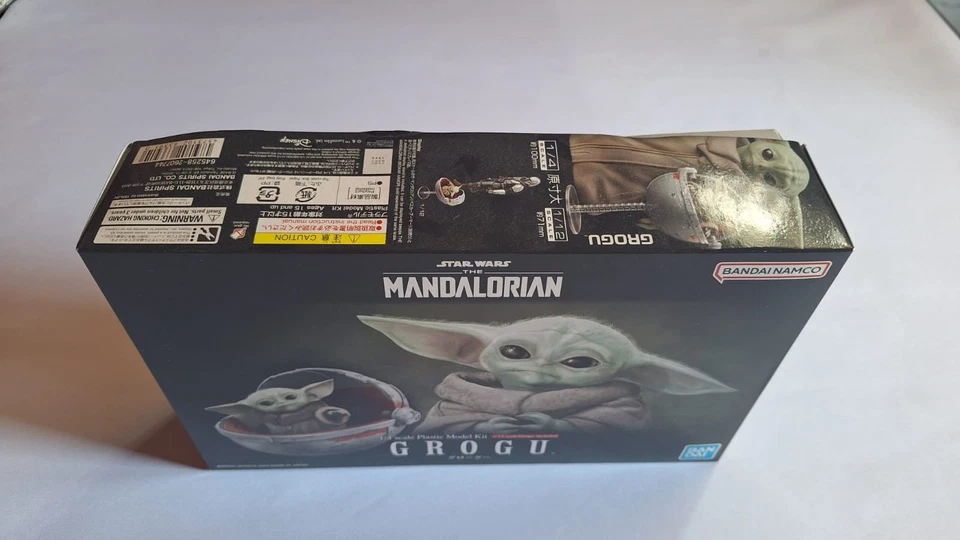 Bandai Star Wars The Mandalorian - Grogu escala 1/4 y Grogu escala 1/12 incluidos Foto 4 de 4