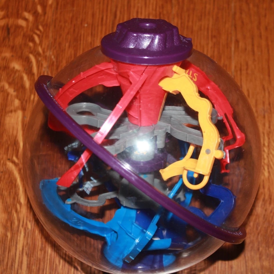 PERPLEXUS Twist 3D Maze Puzzle Ball Spin Master purple globe brain teaser - Image 3 of 4