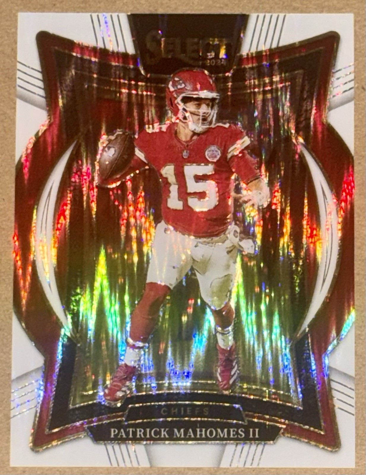 2024 Panini Select - Concourse Patrick Mahomes II #33 White Shock Prizm /199