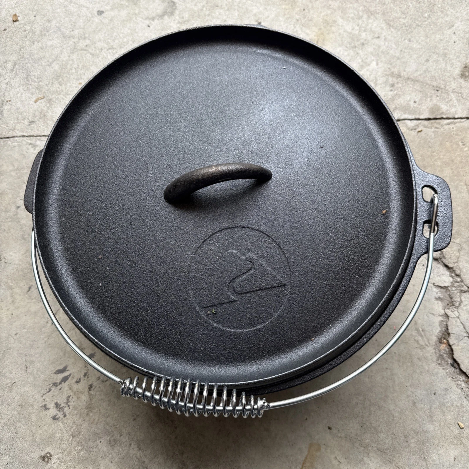 Ozark Trail 5-Quart Cast Iron Dutch Oven with Handle New