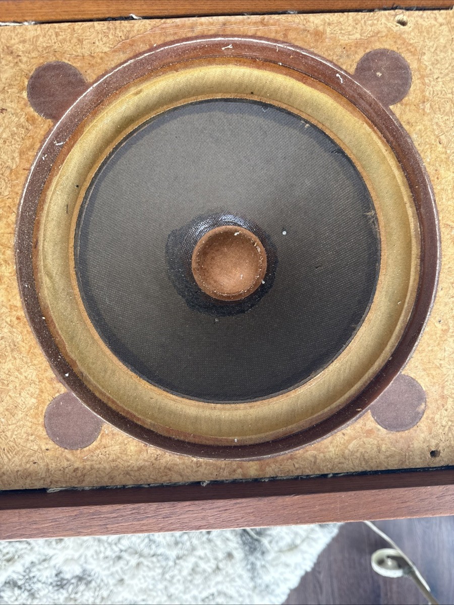 Qty = 1, KLH Model SIX *Early* VTG Speaker 6 KLOSS Walnut 60s