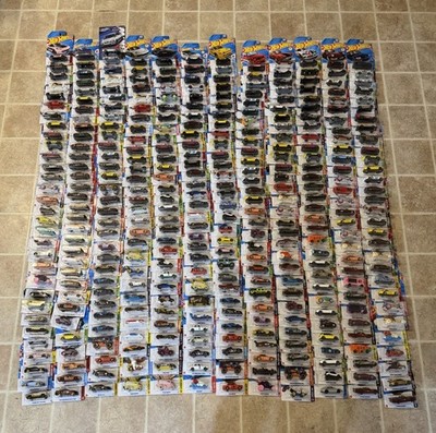  Huge Lot Of 350+ Hot Wheels 2024-2026 Mostly Mainline Lots Of Duplicates 