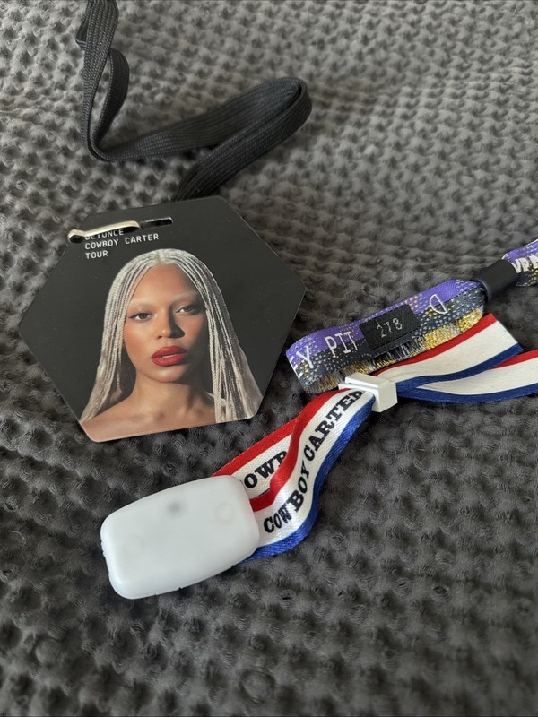 Cowboy Carter Tour Pass, LED light And pit Wristband
