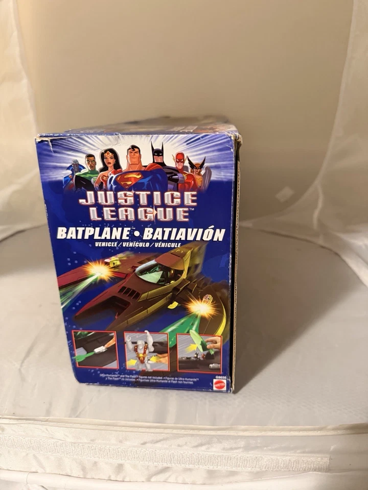 BATPLANE BATMAN PLANE MATTEL JUSTICE LEAGUE SUPER RARO COM PACOTE DE FIGURAS - Imagem 2 de 4