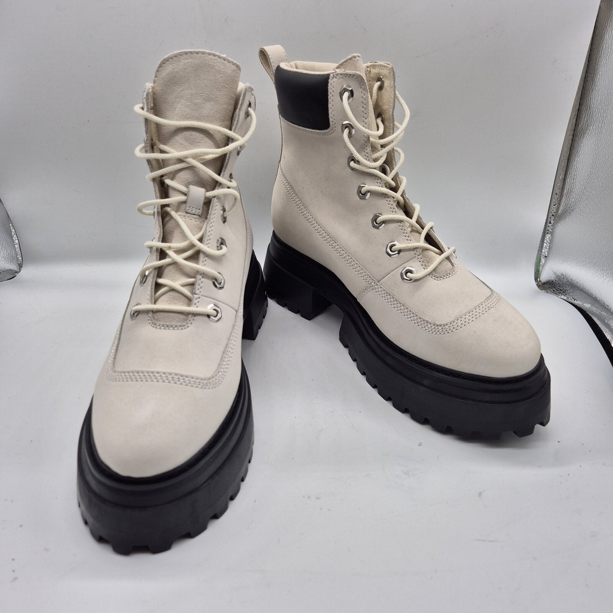 ★Timberland★厚底 Sky 6-Inch Lace-up Boot 関税送料込 Timberland Sky 6 Inch Women's Size 10 M Rebotl White Chunky