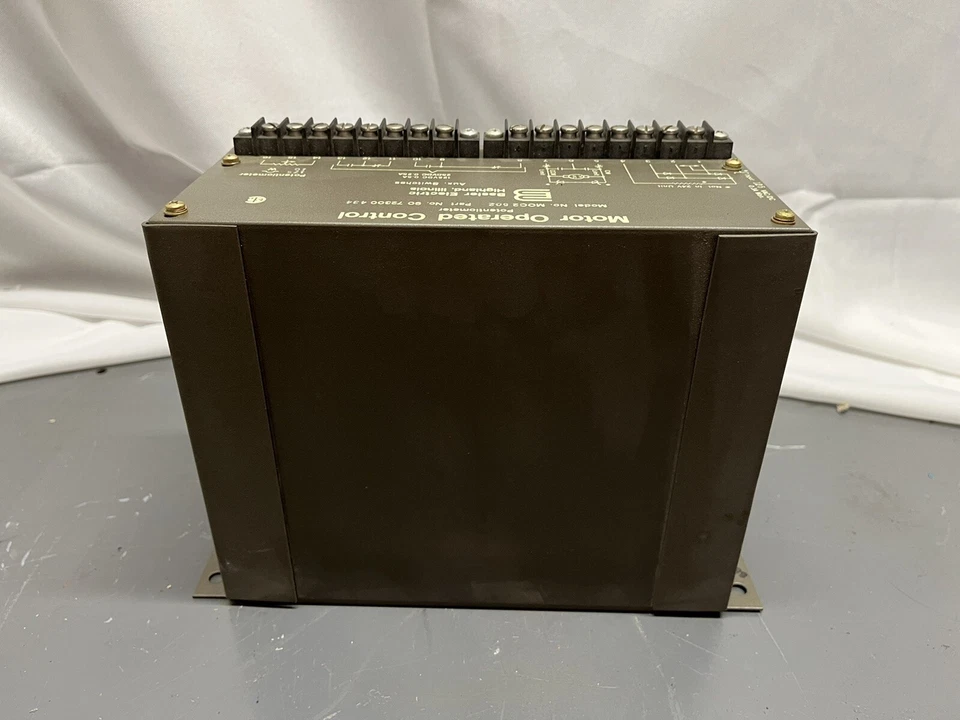 Controle operado por motor Basler Moc 2502 excelente potenciômetro - Imagem 4 de 4