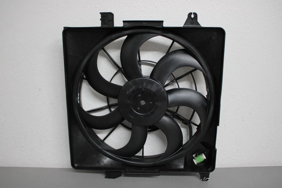 2011 2012 KIA SPORTAGE RADIATOR Foto 2 de 4