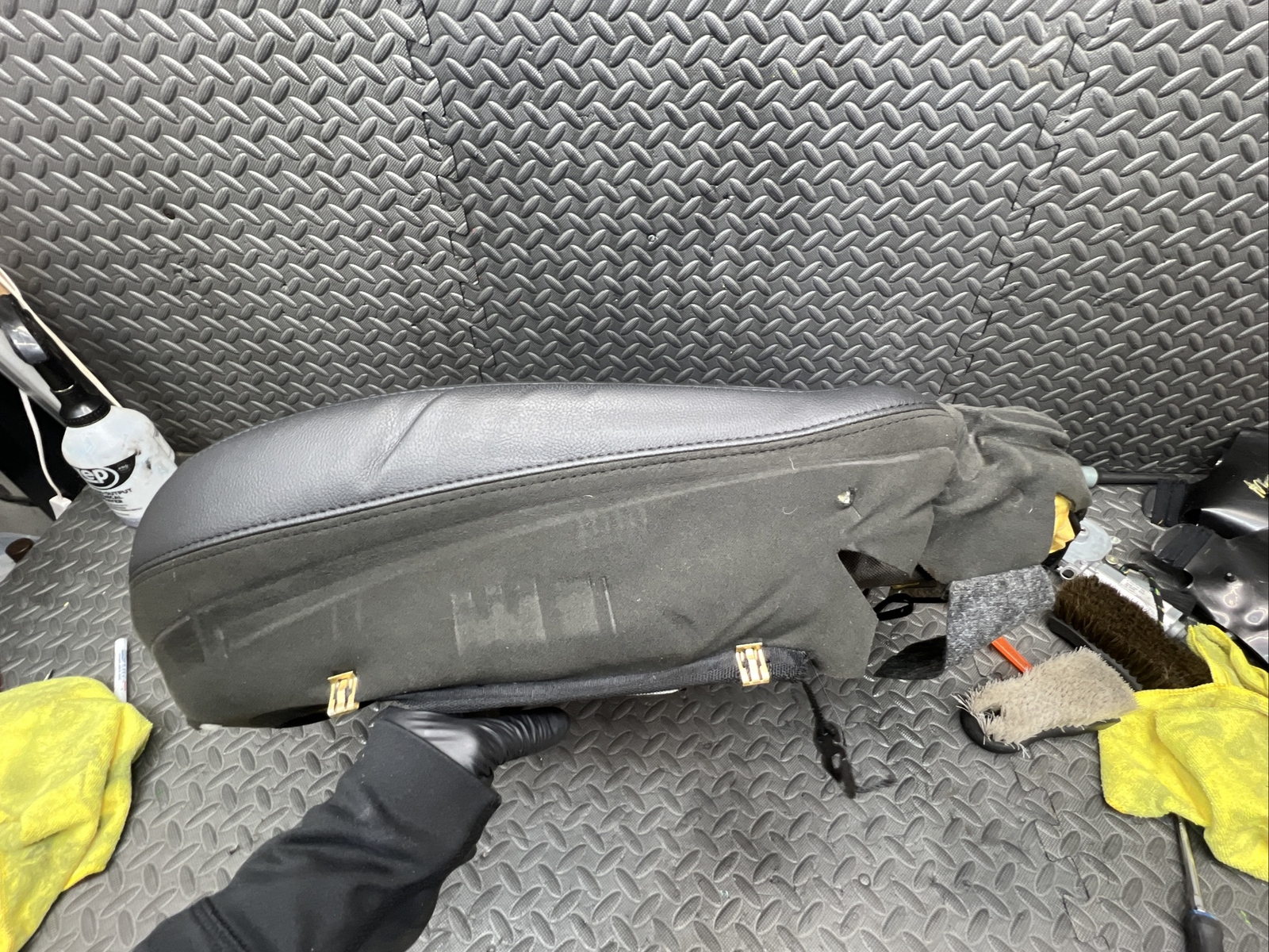 OEM 2014-2020 MASERATI GHIBLI FRONT RIGHT PASSENGER LOWER SEAT CUSHION BOTTOM