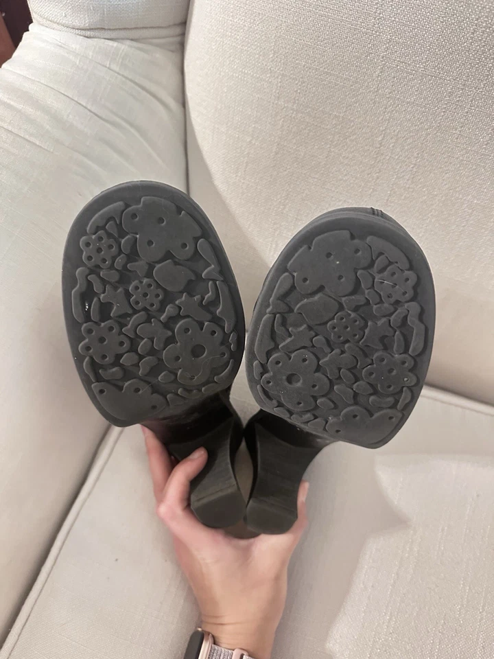 Vintage Fashion Bug Black Clogs Mules Slides Y2k Cute Grunge Buckles Ugh size 8 - Image 3 of 4